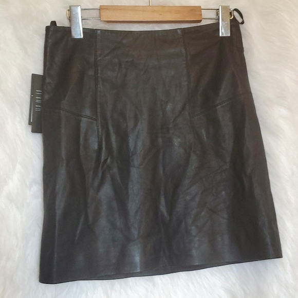 Marciano Guess High Waist Black Leather Skirt - Size 6, M - Picture 2 of 4